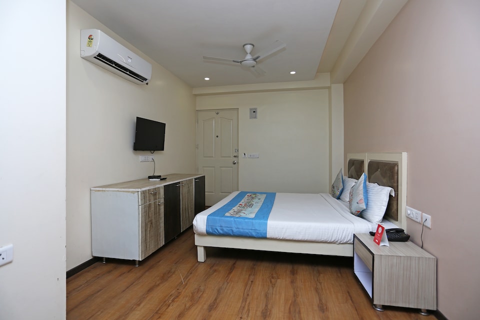 OYO 9029 Hotel Grand Shoba, Airport Delhi, Delhi Transit