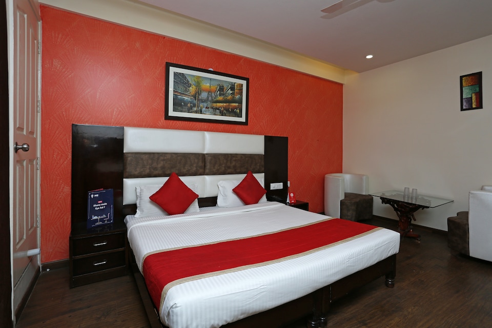 OYO 9029 Hotel Grand Shoba, Airport Delhi, Delhi Transit