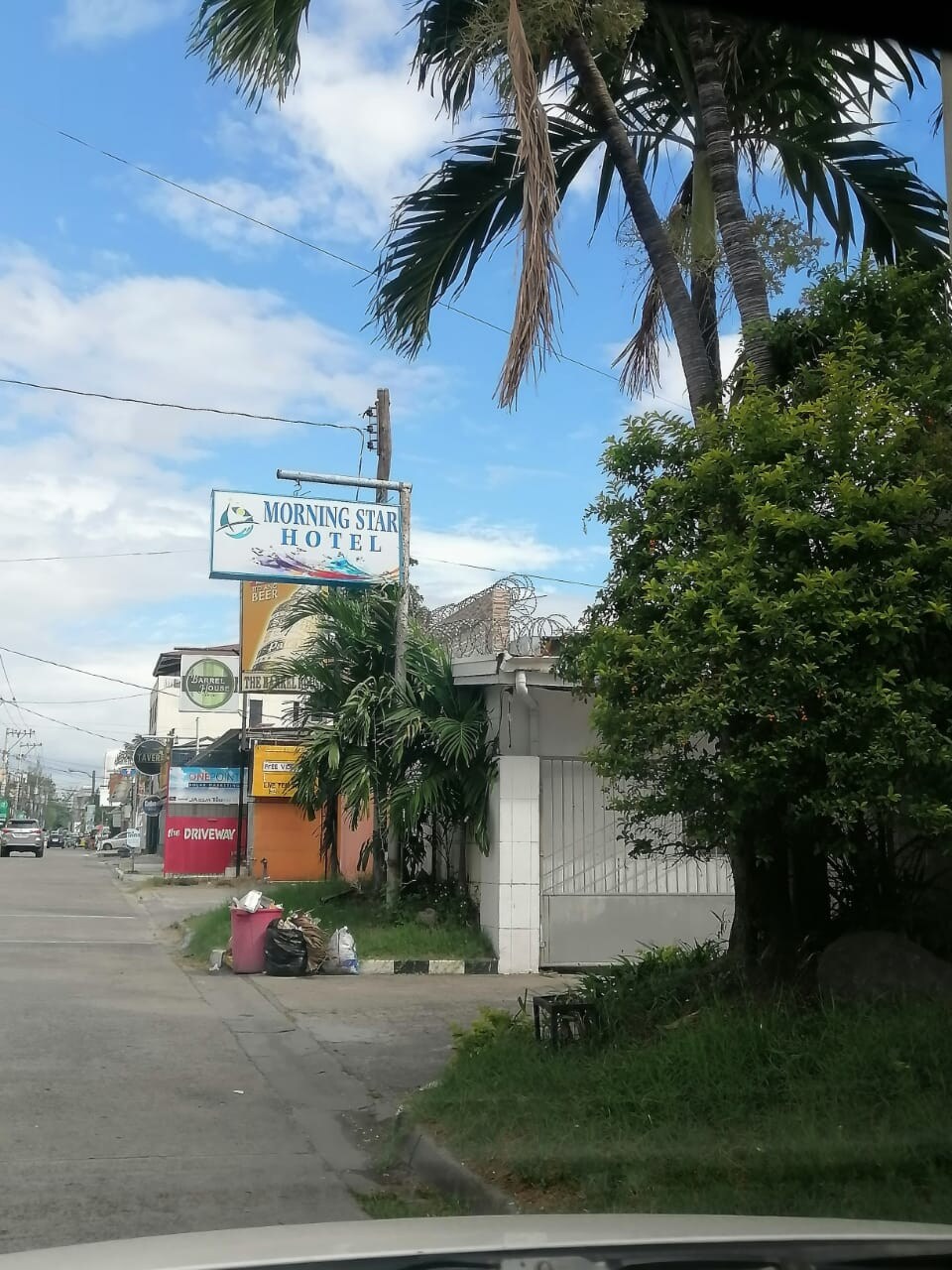 OYO 768 Morning Star Hotel, Angeles, Pampanga