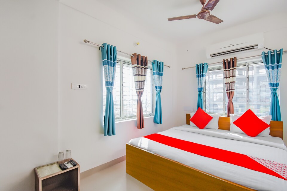 Flagship 79319 Amar Raj Stay, Rajarhat Kolkata, Kolkata