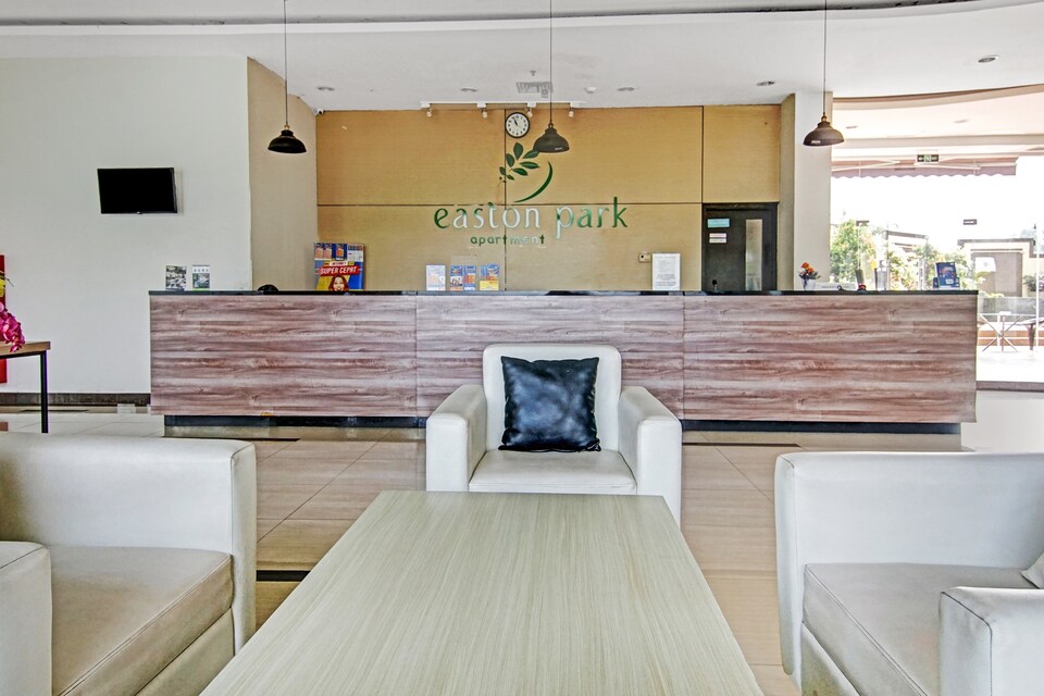 OYO 90330 Sultan Premiere Easton Park, BSD, Tangerang