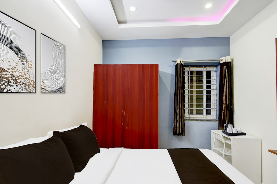 Super Collection O Khajaguda Hills Formerly Sri Balaji Luxary Rooms, Gachibowli, Hyderabad