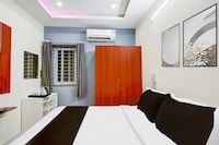 Super Collection O Khajaguda Hills Formerly Sri Balaji Luxary Rooms