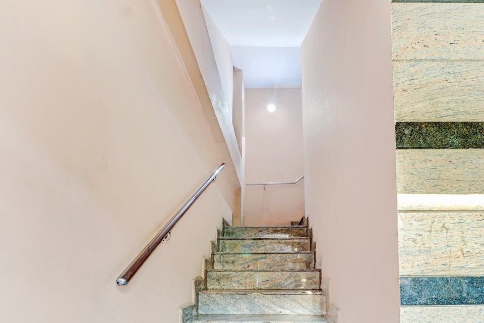 Hotel O DM Residency, Mathikere Bangalore, Bangalore