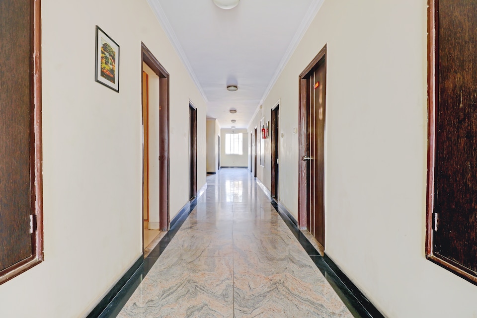 Hotel O DM Residency, Mathikere Bangalore, Bangalore