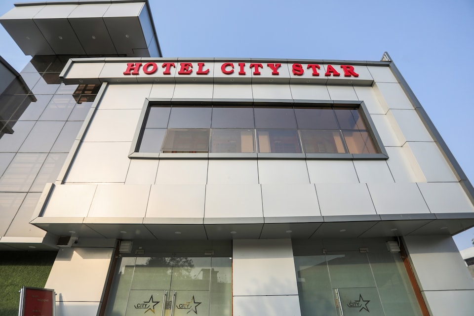 Capital O 79387 Hotel City Star And Restro, Pilibhit Bypass Road, Bareilly