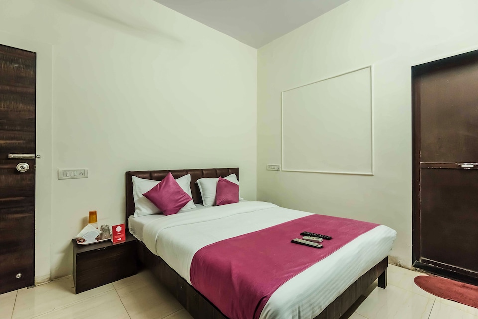 OYO 6643 Hotel Alfa Regency, Mumbai International Airport, Mumbai