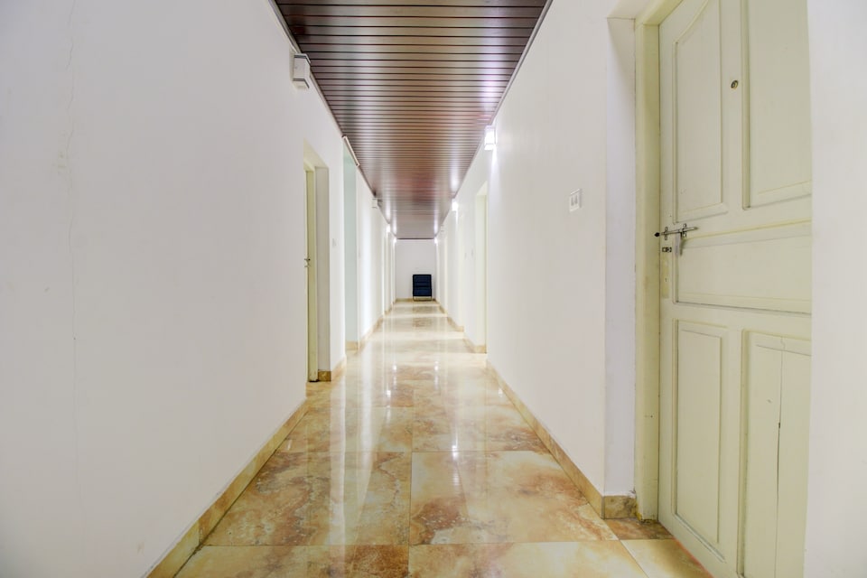 OYO 79417 Cherai Blue Lagoon Beach Resort By Tcs Suites, Cherai, Kochi