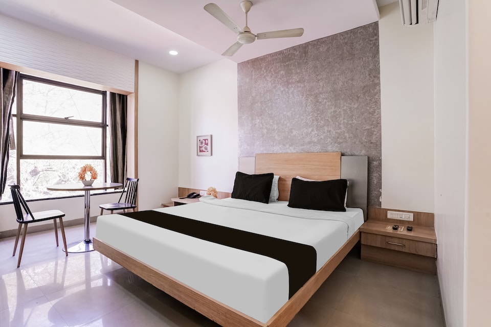 Super Townhouse Kranti Square Aurangabad, Railway Station - Aurangabad, Aurangabad