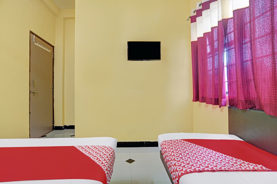 OYO 79454 Shree Laxmi Palace, Mahakal Temple, Ujjain