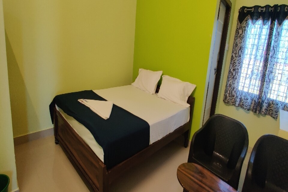 SPOT ON 79464 Hotel Sai Balaji , Shamshabad, Hyderabad