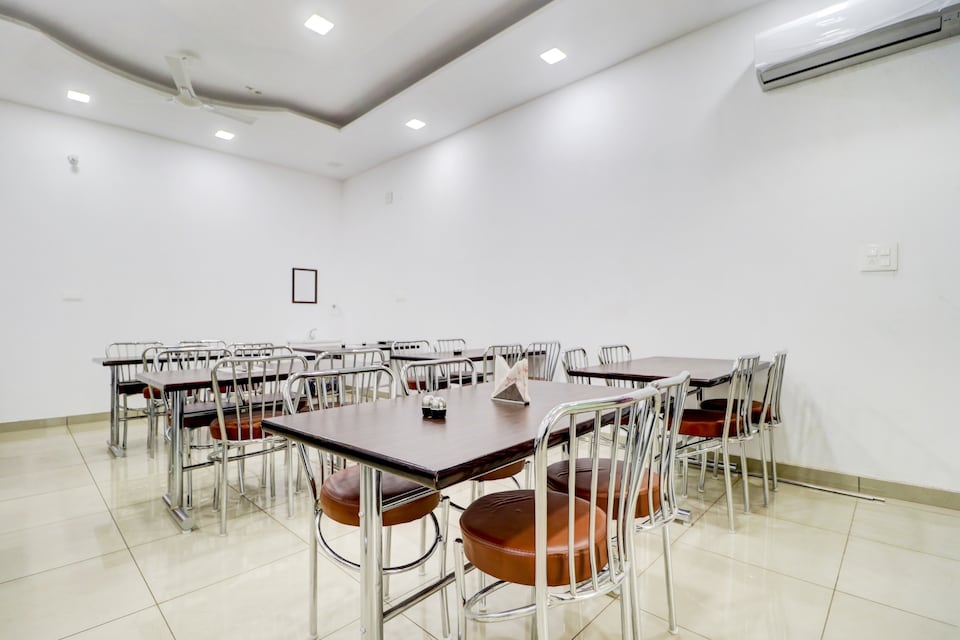 Capital O 79471 Hotel Sekhon, Patiala, Patiala