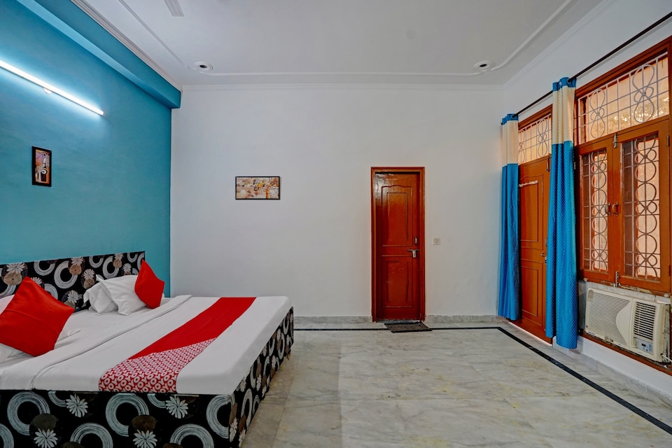 OYO 79477 Suhani Residency, Noida Stadium, Noida