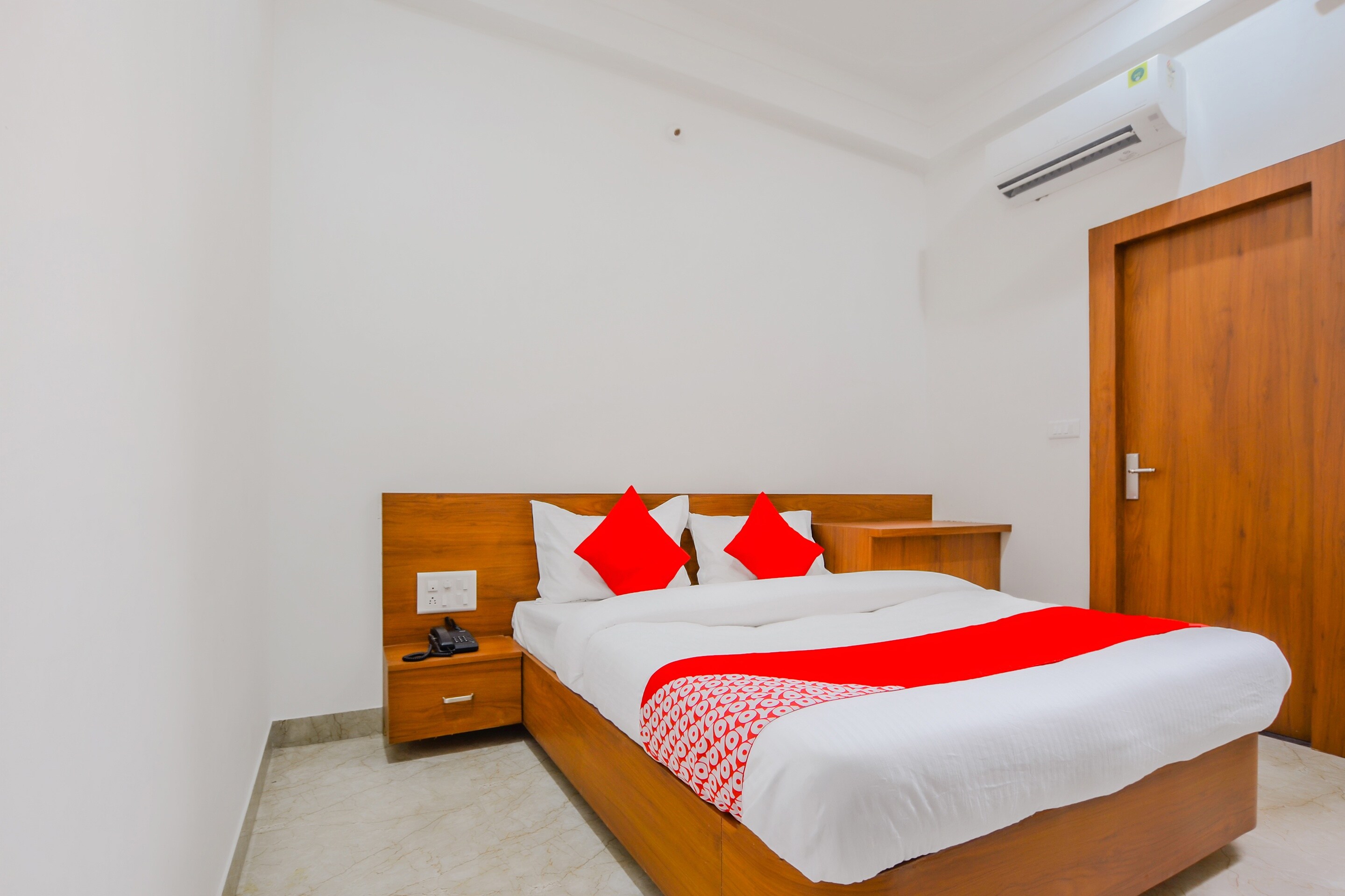 Collection O Hotels in Lake City Mall, Udaipur Starting @ ₹593 - Upto ...