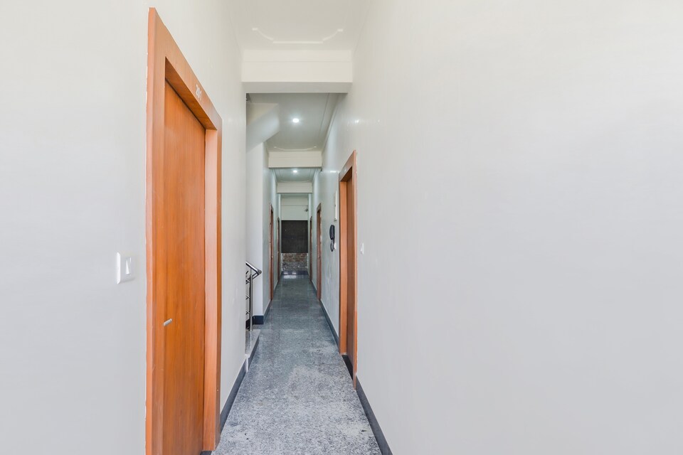 Collection O All Season, Goverdhan Sagar, Udaipur