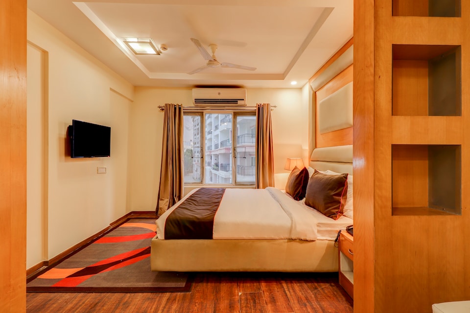 OYO 79535 Collection O The Mayer Hotel, Whitefield Bangalore, Bangalore