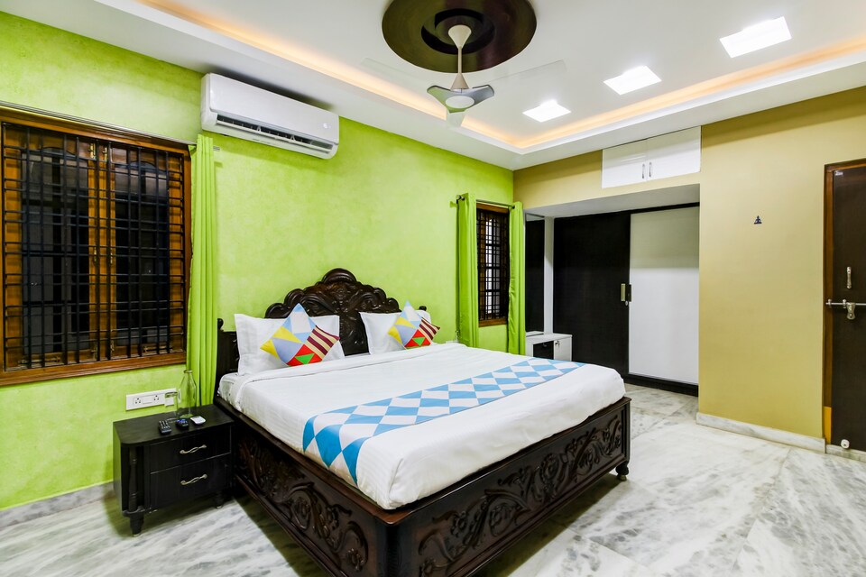 OYO HOME 79551 ROYAL STAY, Kondapur, Hyderabad