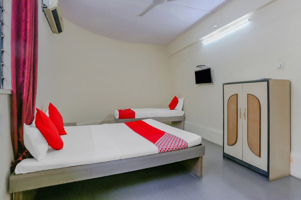 SPOT ON 79561 Hotel Alfa, Mumbai BCEC, Mumbai