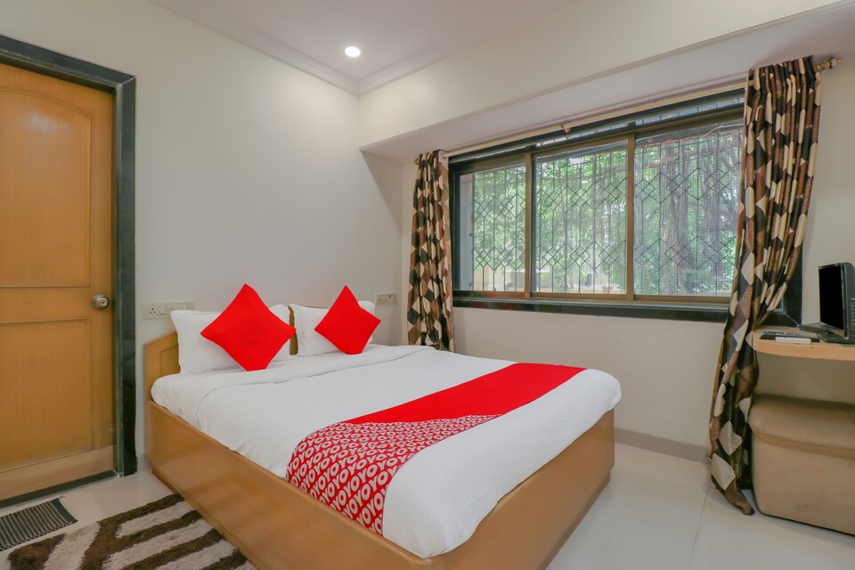 OYO 7 Sun Guest House Near Growel's Mall, Mumbai BCEC, Mumbai