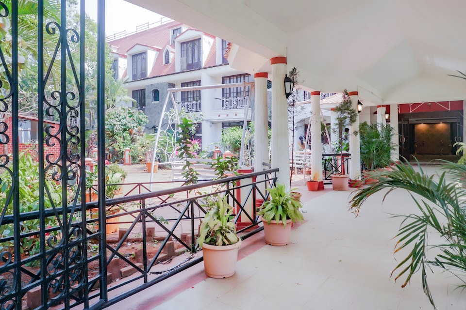 Capital O 79586 Aihs International Hotels & Homes, Lonavala, Lonavala