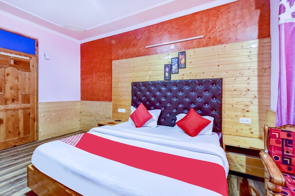 OYO 79589 Rigzin's Nest Cottage, Naggar Road, Manali