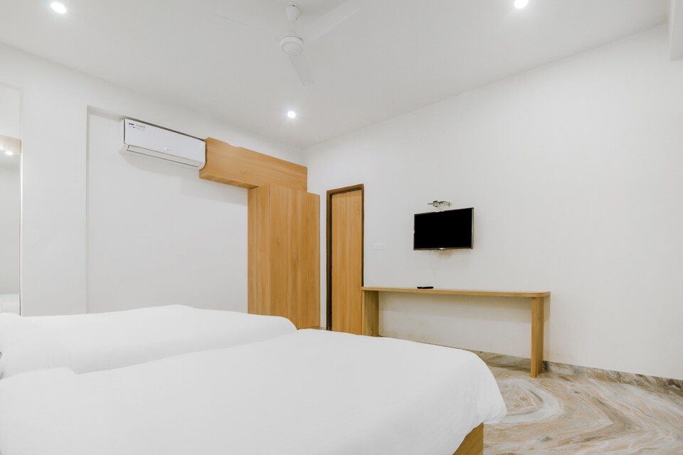 Capital O 79596 Hotel The Celebration, Udaipur North, Udaipur