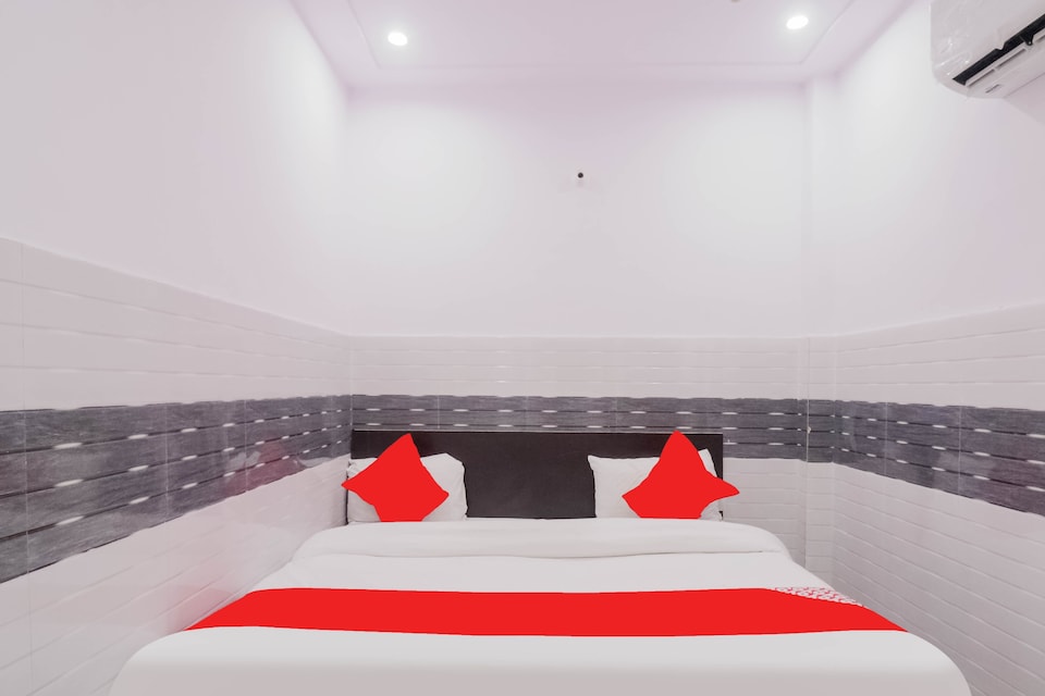 OYO 79597 Hotel Sapphire, GT Road Panipat, Panipat
