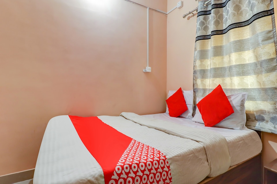 Hotel O Sidhu Kanhu & Banquet, Lalpur, रांची