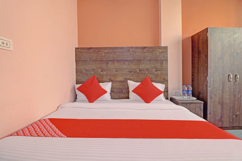 LIVE as KAN461, Kanpur Railway Station, Kanpur