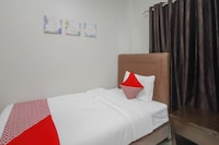 OYO 90338 Rumah Yasmin Syariah