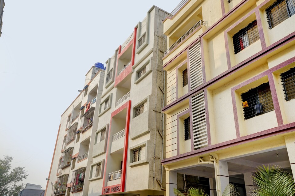 OYO 79650 Flagship Hotel Seasons, Kharadi Pune, Pune