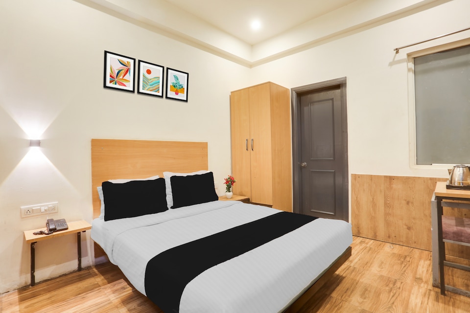 Townhouse Jagatpura Railway Station Formerly Hotel Buddhi, Jaipur Airport, Jaipur