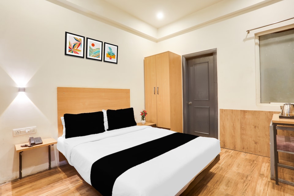 Super Townhouse Jagatpura Railway Station Formerly Hotel Buddhi, Jaipur Airport, Jaipur