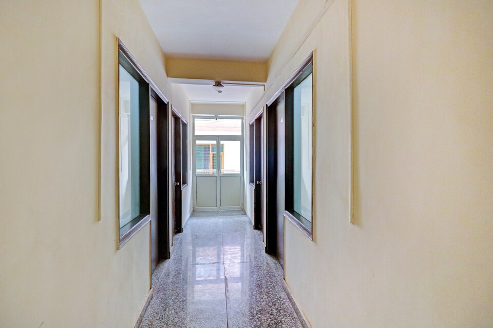 OYO 79653 Flagship TIPSYY 008, Sohna Road, Gurgaon