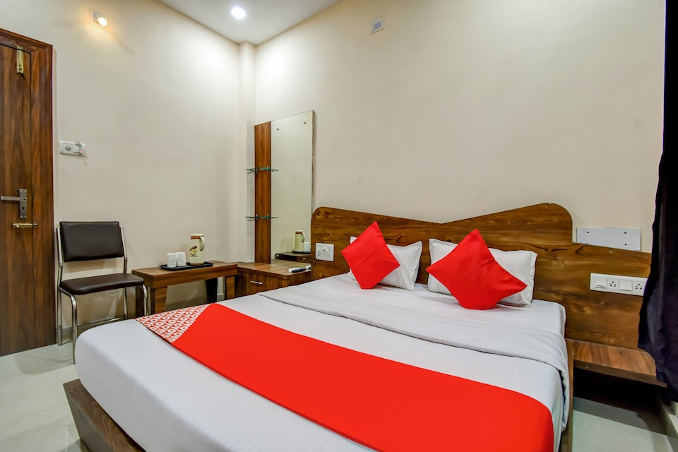 OYO 79654 Pacific Hotel, Sambalpur city, Sambalpur