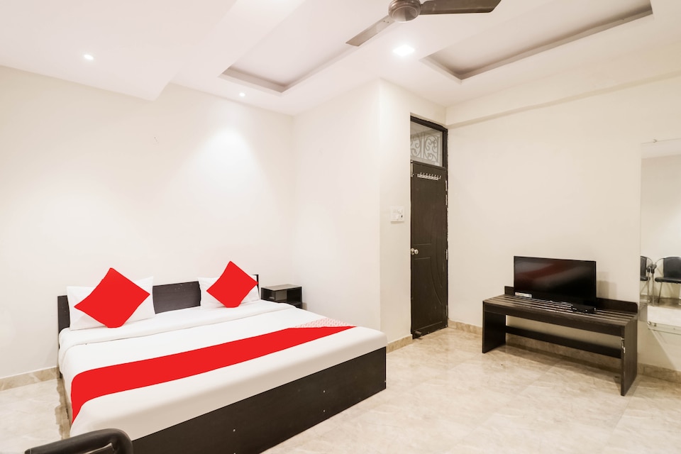 OYO K K Weddings Bell, Kanpur Railway Station, Kanpur