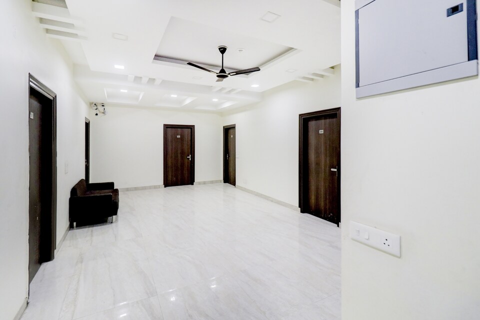 OYO 79667 Townhouse Sunbrite , Sohna Road, Gurgaon