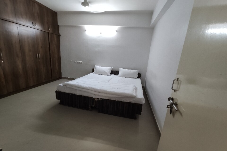 OYO 79693 Hotel Aig Inn, Gachibowli, Hyderabad