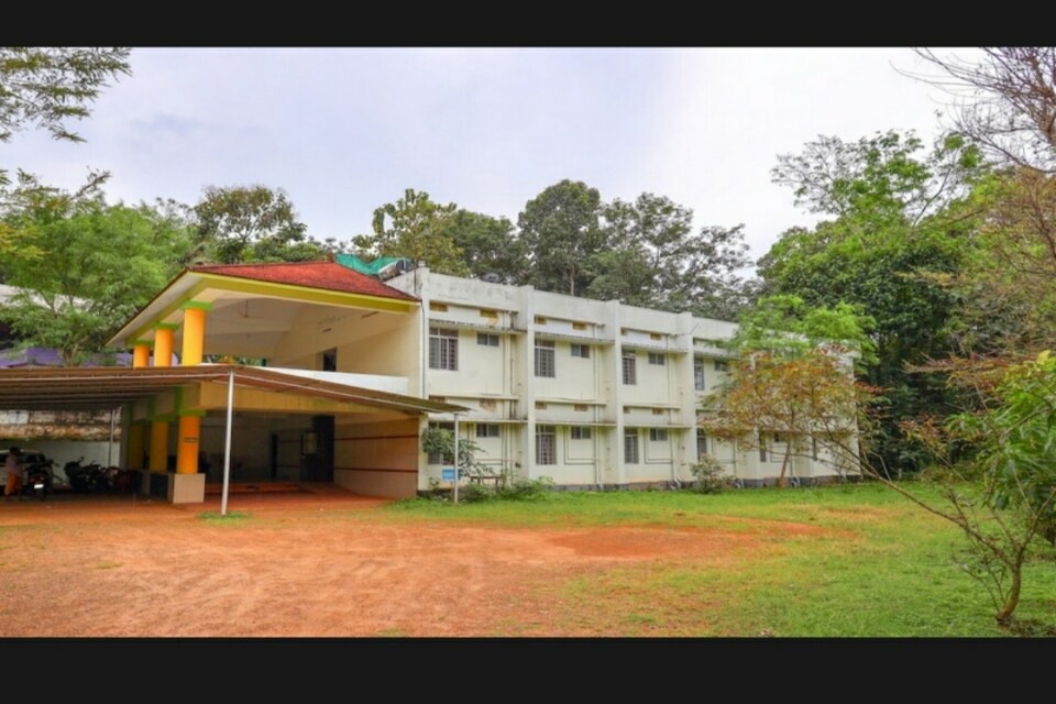 OYO KOM062 Olive Ayurvedic Resort, Kollam-II, Kollam