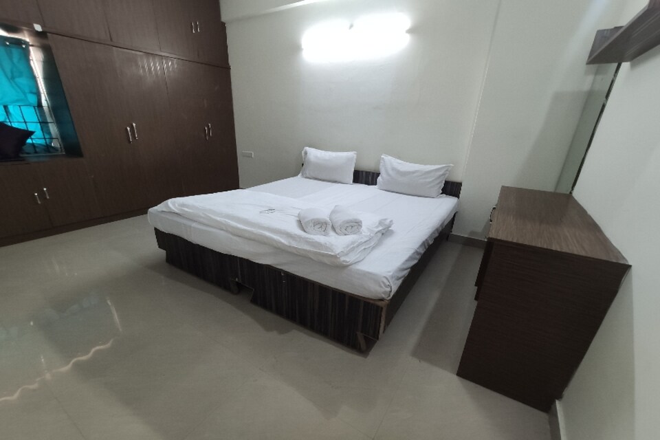 OYO 79769 Hotel Aig Grand, Gachibowli, Hyderabad