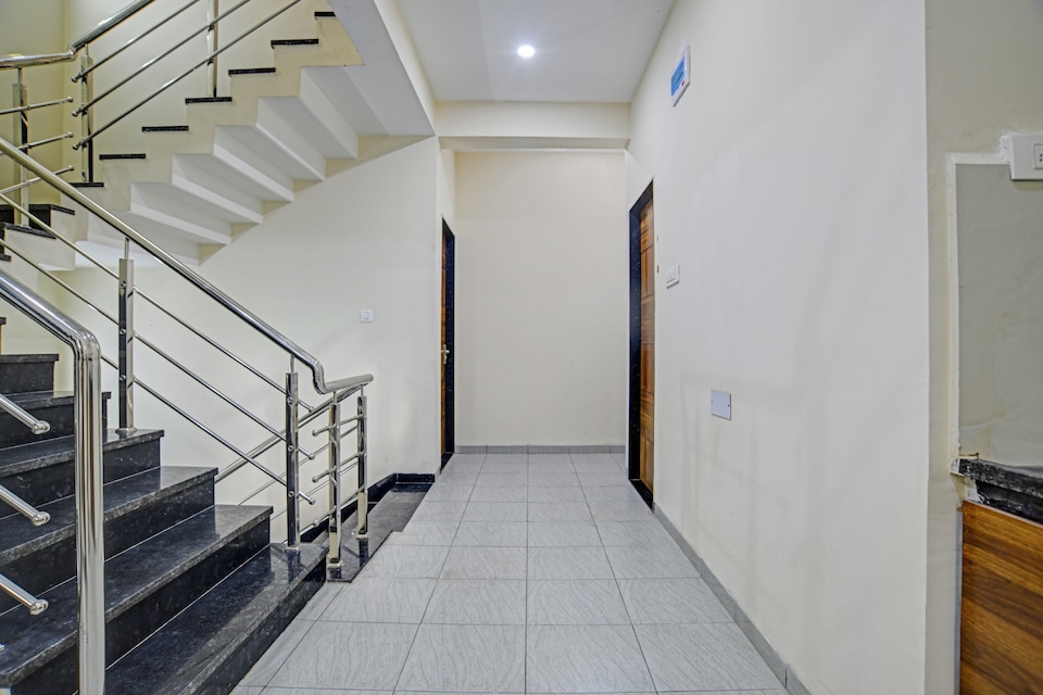 Hotel O Mbience, Vijay Nagar Indore, Indore