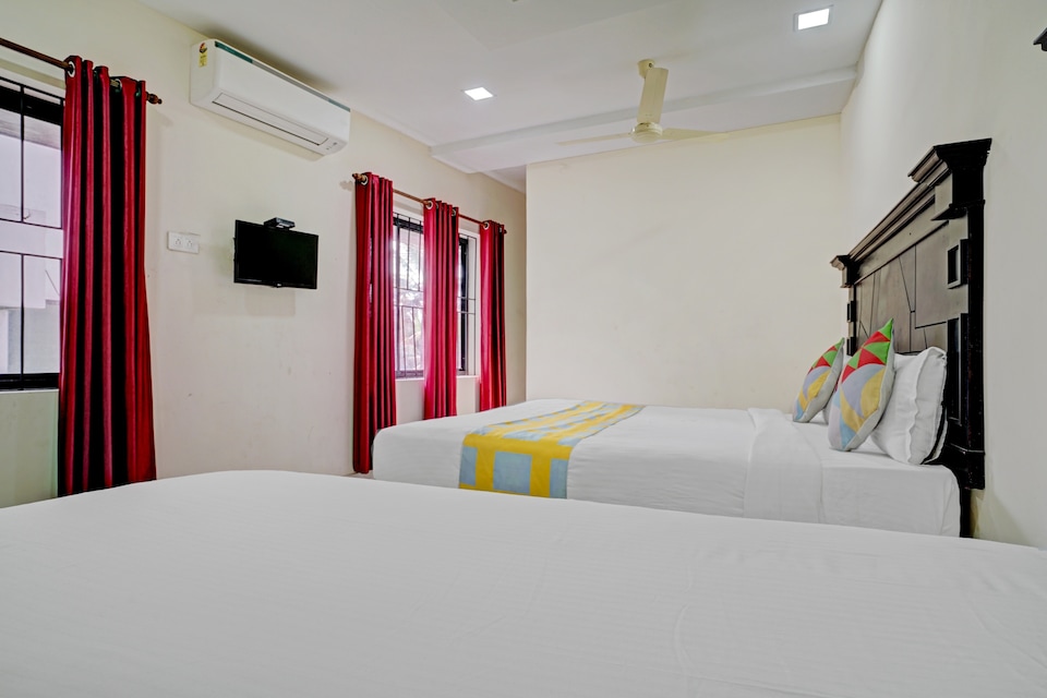 POP HOME 79804 Malabar Plaza Medical Trust, MG Road Kochi, Kochi