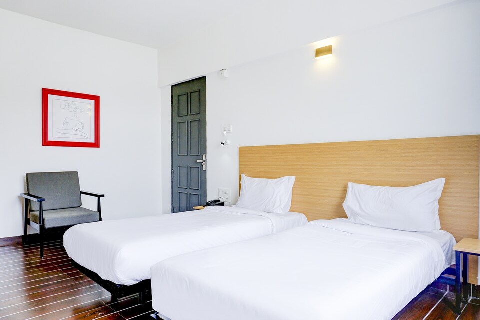 Collection O Hotel Jayant Executive, Chakan Pune, Pune