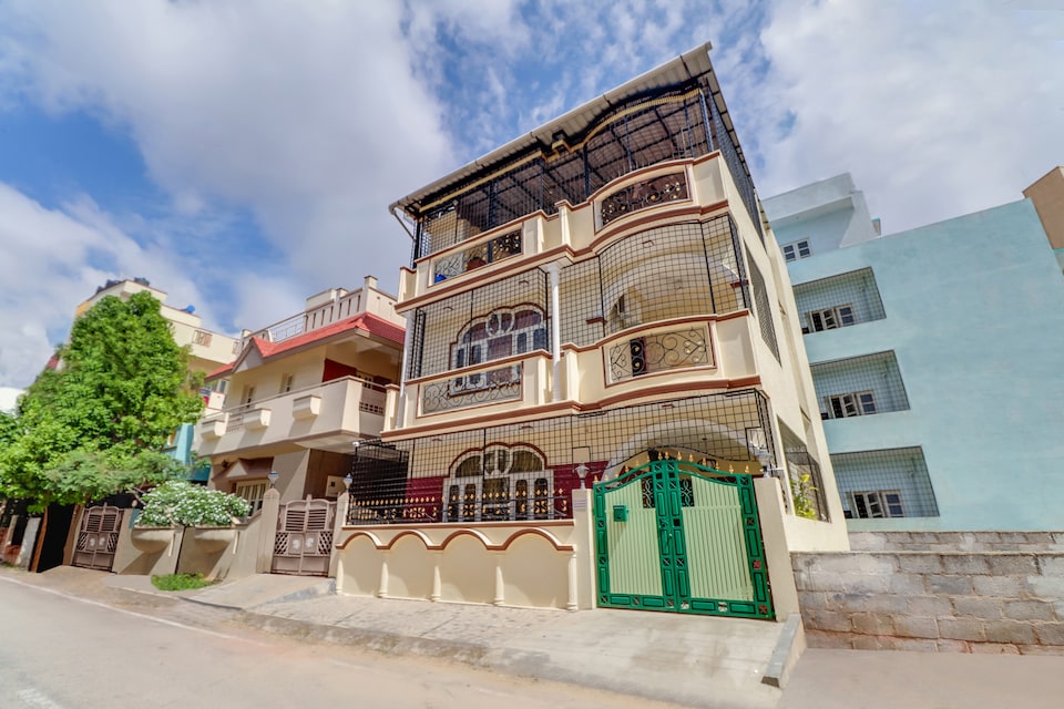 OYO 79869 Grand Comfort, Kalyan Nagar Bangalore, Bangalore