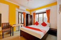 Hotel O RR Residency