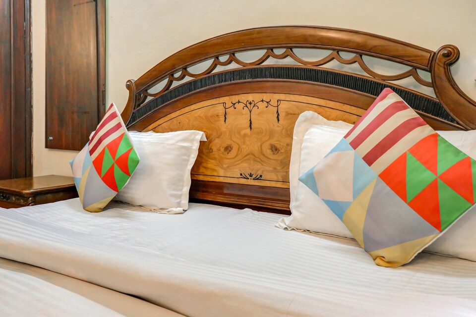 OYO Home Dev Guest House Near Lotus Temple, Greater Kailash Delhi, Delhi