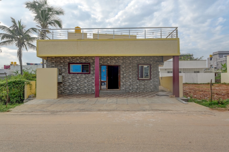 POP HOME 79892 Sunrise Guest House , Mysore Kuvempu Nagar, Mysore