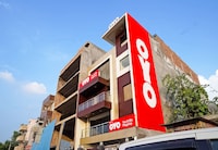 Hotel O Olive Saffron