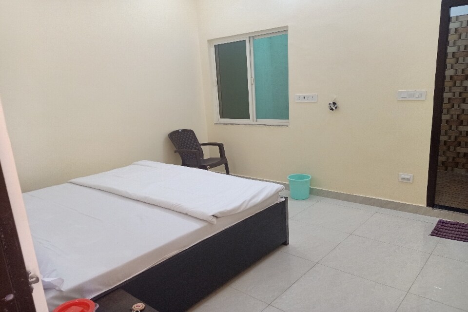 OYO 79918 Anand Niketan, Iskcon Vrindavan, Vrindavan