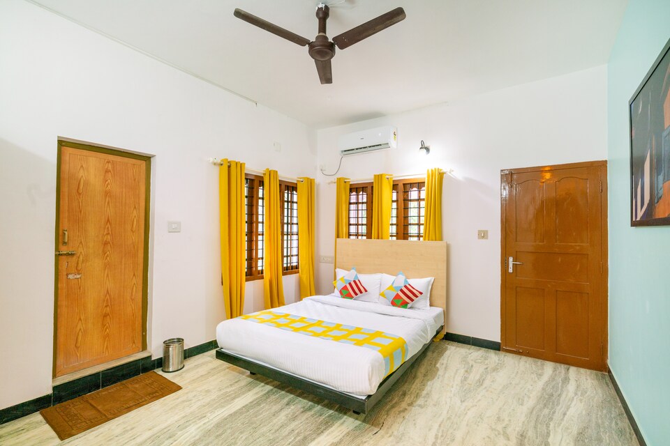 OYO 79925 Dhanyam, Edapally Kochi, Kochi